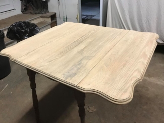Sanded oak table with water stain before